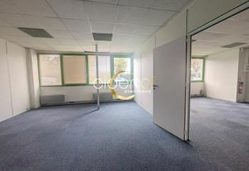 Location bureaux Clermont-Ferrand Le Brézet - Proche A75 et aéroport