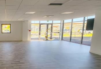 Location bureaux neufs Pont-du-Château - Proche A71 et bus