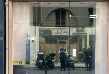 Local commercial à louer Paris 3ème - Proximité Passage du Caire