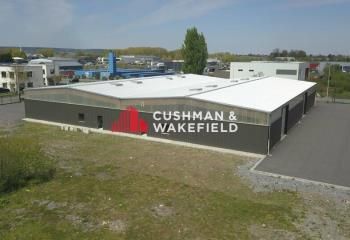 Local professionnel à vendre Ibos - Proximité A64 et aéroport