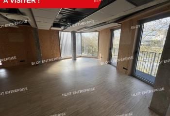 Location bureaux Nantes quartier République - Proche tram et bus