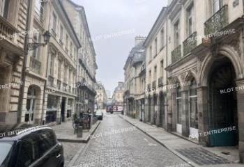 Location boutique hyper centre Rennes - Proche Métro