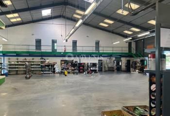 Local d'activité à vendre Vérétz - Proche Tours et axes routiers