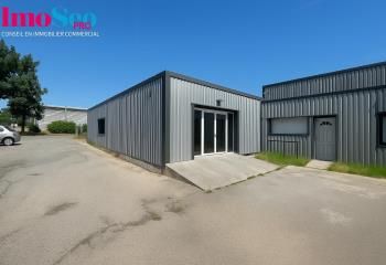 Entrepôt à louer Carbon-Blanc - Proche A10 et centre commercial