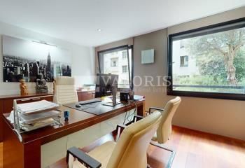 Vente bureaux Lyon 6 - Proche transports et services