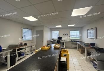 Location bureaux Couëron - Proximité axes routiers et bus