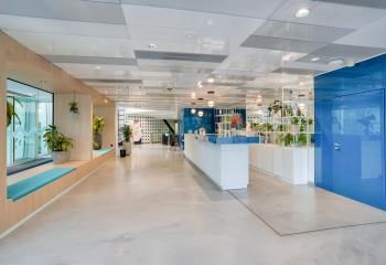 Location bureau Puteaux - Proche Défense, Quai de Seine, Tramway