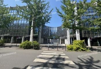 Location bureaux Nantes - Île de Nantes - Gare et transports en commun