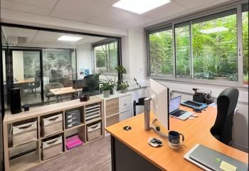 Location bureaux Paris 18 - Proche métro Lamarck-Caulaincourt