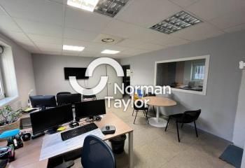 Bureaux à louer Gallargues-le-Montueux - Proche autoroute A9