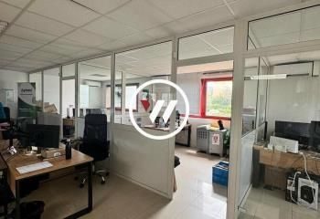 Bureaux à louer Aubagne - Proche A50, D8N, D9 et bus L240