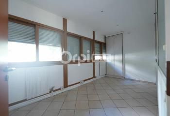 Location bureaux Lyon 6 - Proche Métro A/B, Bus 38 et gare Part-Dieu