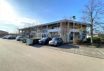 Location bureaux Bron - Proche tramway T5 et bus