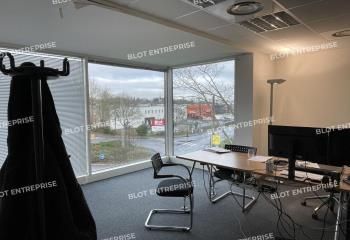 Location bureaux Rennes - Proche bus et accès 4 voies