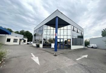 Location bureaux Saint-Genis-Laval - Proche axes routiers et bus