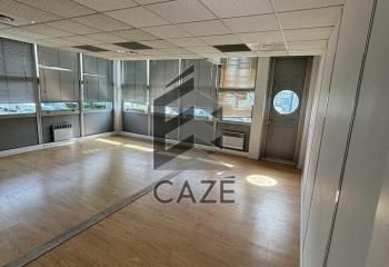 Bureaux à louer Bordeaux Lac - Proche rocade et transports en commun