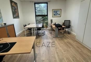 Location bureaux Bordeaux - Proche Cours du Médoc et transports