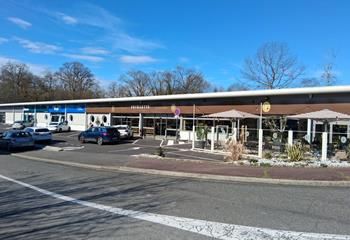 Local commercial à louer Lons-le-Saunier - Bordure de rocade