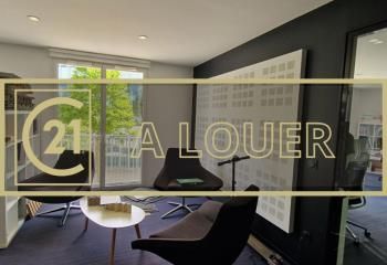 Location bureaux Caen centre - Proche transports en commun