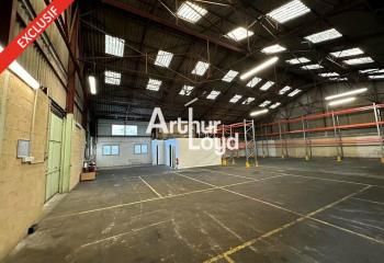 Local d'activité à louer La Trinité - 2 quais et accès VL