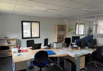 Location bureaux Limoges - Proche A20 et parking