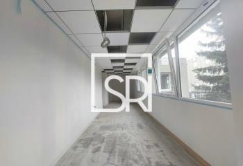 Location bureaux Clermont-Ferrand - Rond-Point La Pardieu - Tram et bus