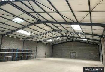 Local commercial à louer Saint-Genix-sur-Guiers - Proche A43