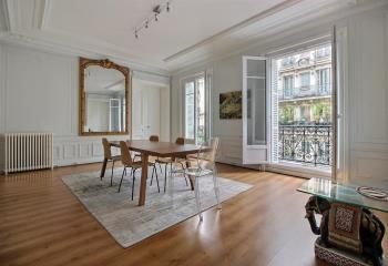 Location bureaux Paris 9 - Proche Gare du Nord et métro Poissonnière