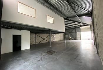 Location entrepôt Le Taillan-Médoc - Sortie 8