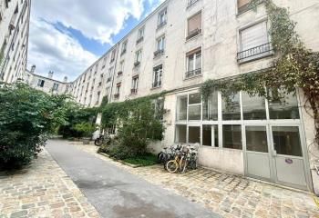 Bureau à louer Paris 11 - Proche métro et cour arborée
