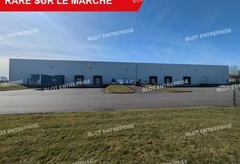 Entrepôt logistique à vendre Javené - Proximité ligne de bus