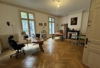 Location bureau Tours centre - Gare et A10