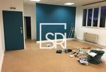 Vente bureaux 240 m² - Vichy - Proche autoroute et gare