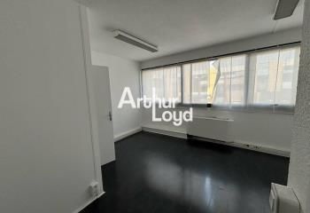 Location bureau Saint-Laurent-du-Var - Proche Cap 3000, autoroute et aéroport