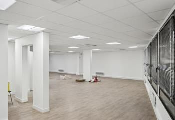 Location bureaux Montrouge - Proche Porte d'Orléans et métro Mairie