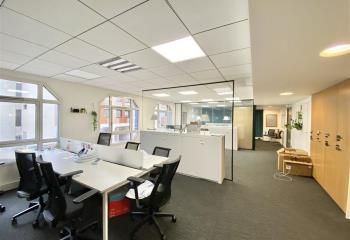Location bureaux Puteaux - Proche Métro Esplanade de la Défense