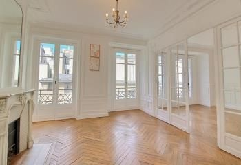 Location bureau Paris 9 - Proche gare Saint-Lazare et Opéra