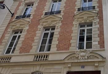 Location bureaux Paris 8 - Proche transports en commun