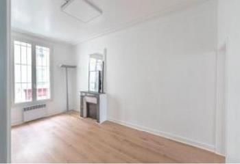 Location bureaux Paris 9 - Proche Métro et Gare Saint-Lazare