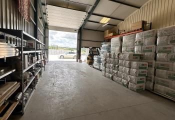 Location local d'activité Verfeil - 20 min de Toulouse - Accès A68