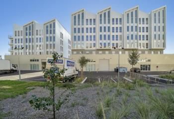 Local d'activité à louer Lyon 7 - Proche tramway T2 et métro Jean Macé