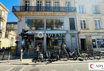 Local commercial à louer Bordeaux - Face au Tram