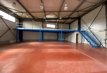 Location entrepôt Yvrac - Proche N89