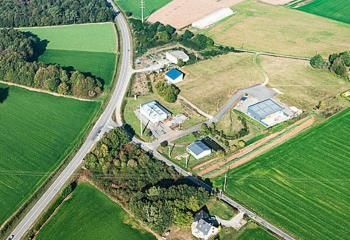 Terrain artisanal à vendre Saint-Perreux - accès gare et ports