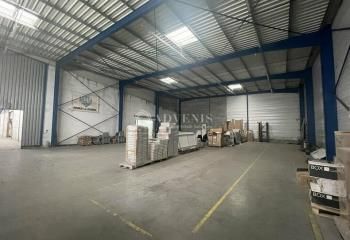 Location bâtiment indépendant Artigues-près-Bordeaux - Proche rocade