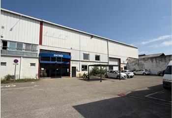Location local d'activité Lyon 7 - Gerland - Accès livraison