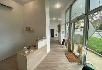 Local commercial à louer Carbon-Blanc - Rive droite de Bordeaux