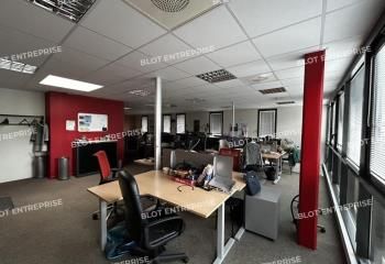 Location bureaux Carquefou - Proche route de Paris et bus