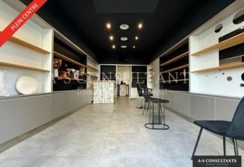 Vente local commercial hyper centre-ville Rumilly - accès PMR