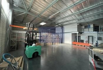 Local d'activité à louer Yvrac - Proche sortie 26 de la rocade